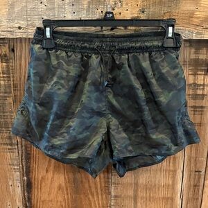 Good American Green Camouflage Athletic Shorts- NWOT